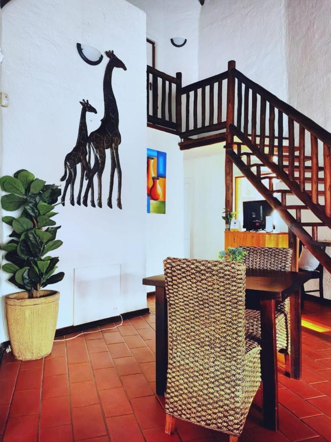 Libra Lodge Сандтон Екстер'єр фото