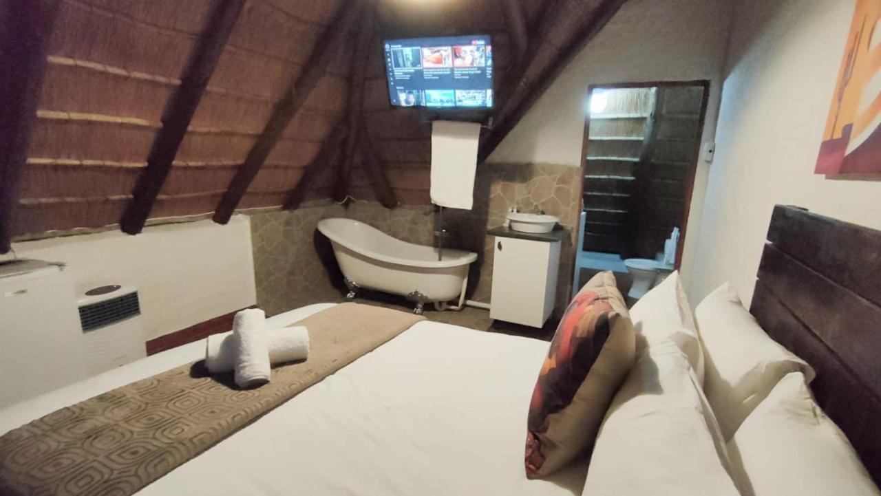 Libra Lodge Сандтон Екстер'єр фото