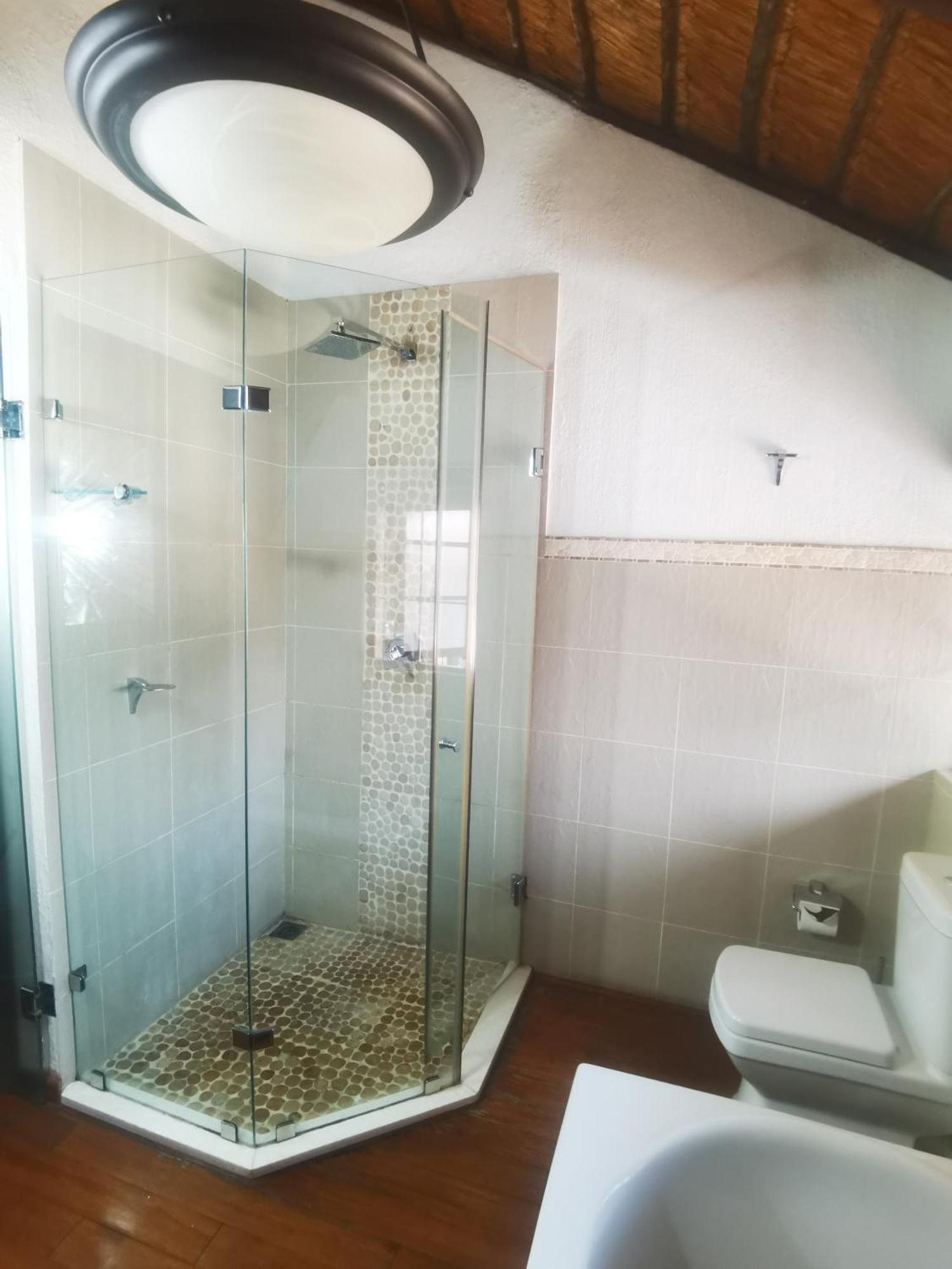 Libra Lodge Сандтон Екстер'єр фото
